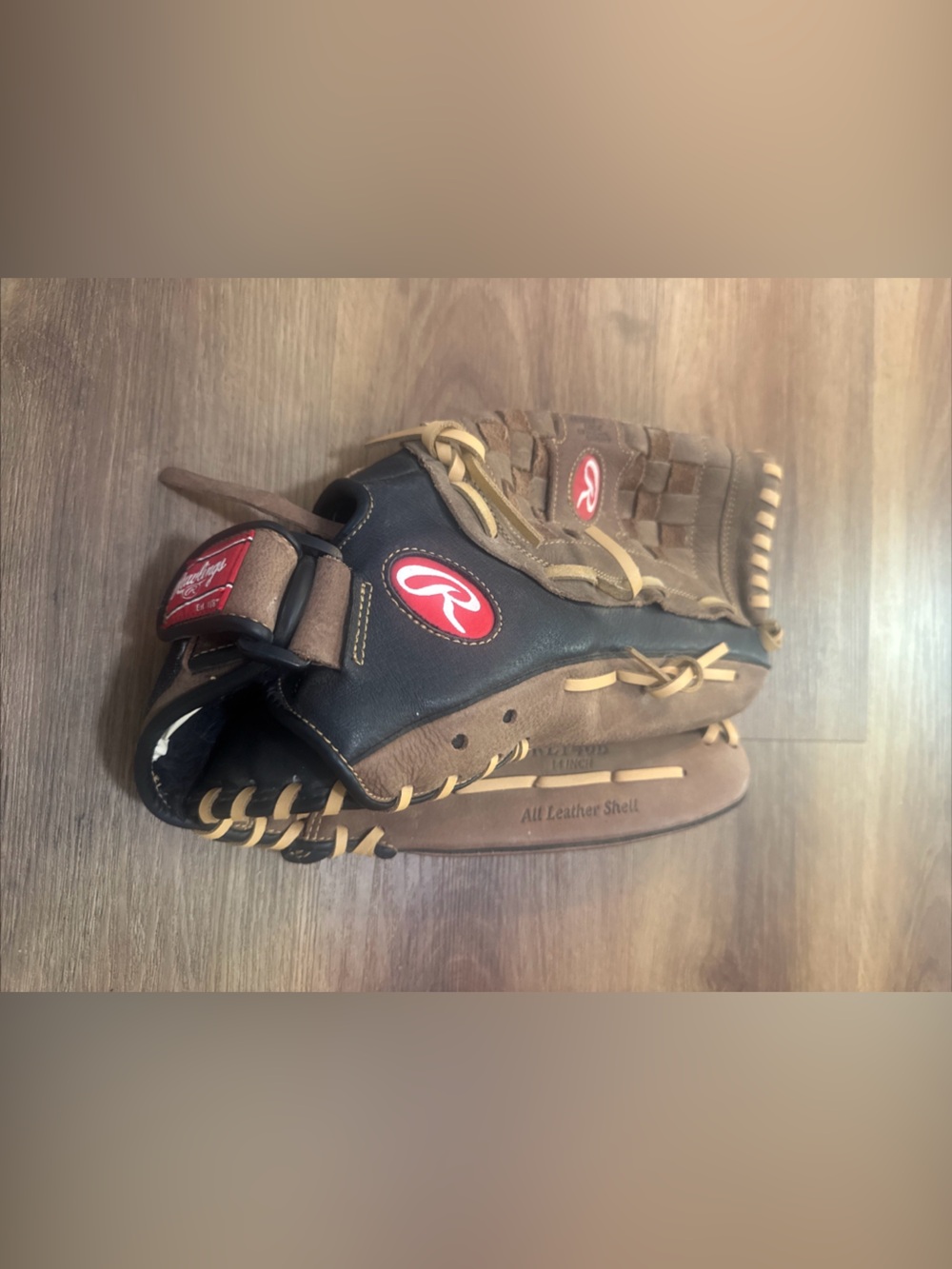 Rawlings Softball Glove 14” Leather RL140B Renegade Select Right Hand Thrower